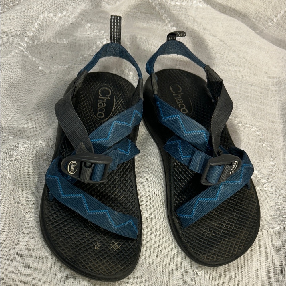 Chaco kids Z1 sandal stamped size 3Y